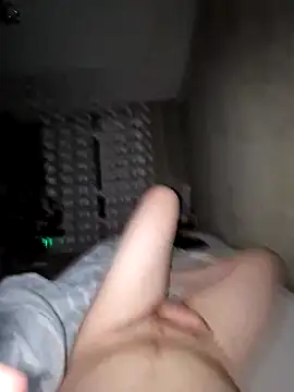 DerechteJunge online show from 24, 2, 2025