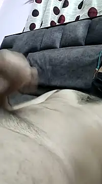 Snapshot of Daddys_Cum0855 chatting on 16, 2, 2025 Daddys Cum0855 online show from 16, 2, 2025