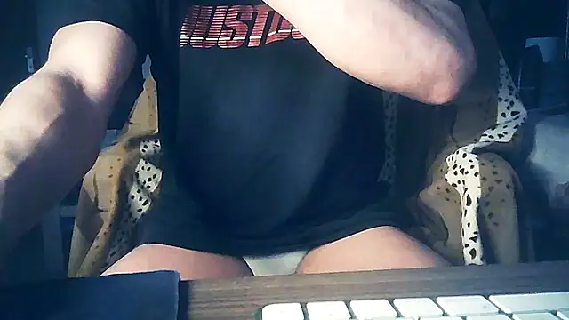 Snapshot of liquidio chatting on 12, 3, 2025 liquidio online show from 12, 3, 2025