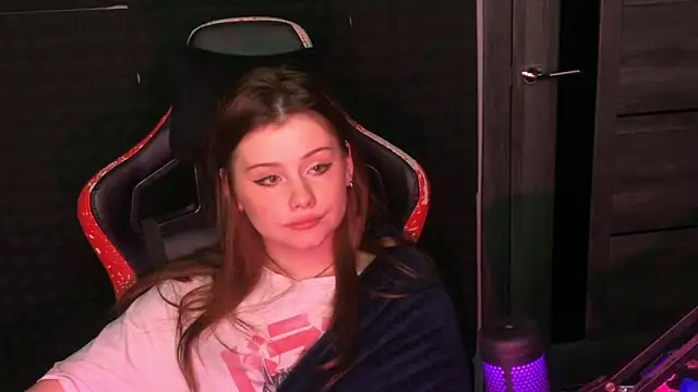 baby Milaaaaaaa online show from 23, 2, 2025