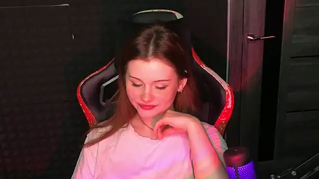 baby Milaaaaaaa online show from 26, 2, 2025