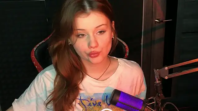 baby Milaaaaaaa online show from 3, 3, 2025