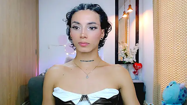 Snapshot of nilam_valker chatting on 6, 3, 2025 nilam valker online show from 6, 3, 2025
