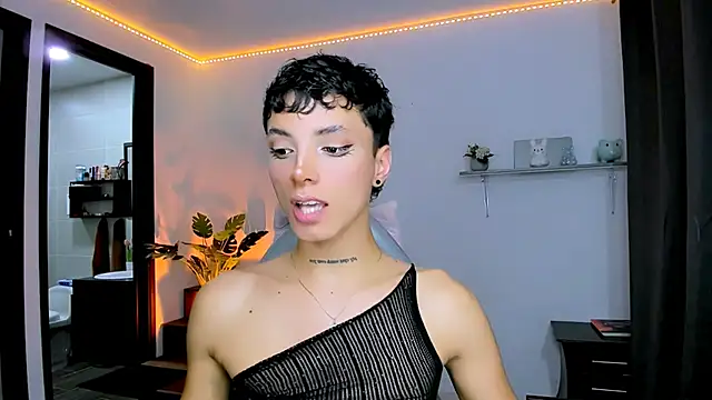 Snapshot of nilam_valker chatting on 7, 10, 2025 nilam valker online show from 7, 10, 2025