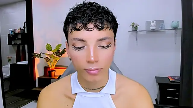 Snapshot of nilam_valker chatting on 14, 10, 2025 nilam valker online show from 14, 10, 2025