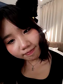 Snapshot of HitomiAoki chatting on 22, 2, 2025 HitomiAoki online show from 22, 2, 2025