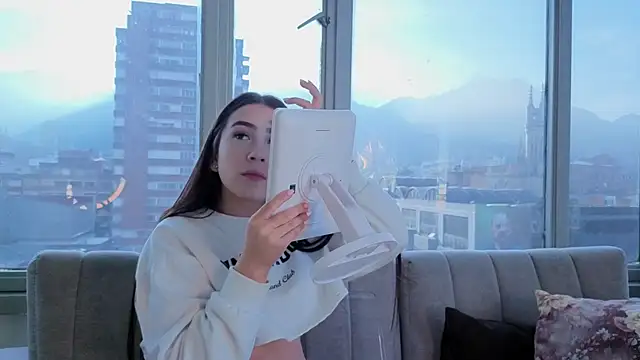 Ivanna West online show from 1, 12, 2025