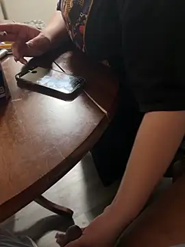 BlueNightsUncle online show from 6, 10, 2025