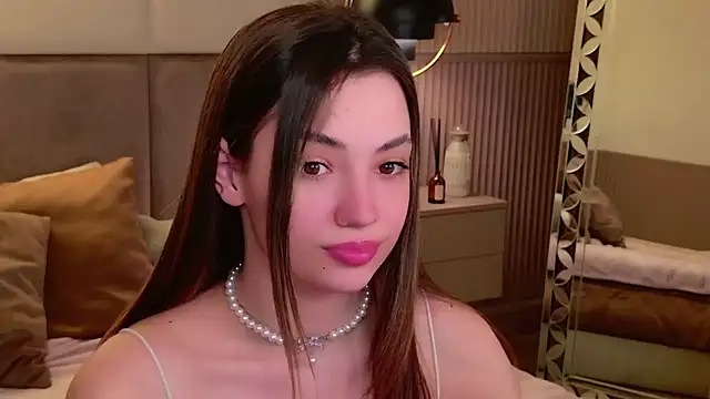 Snapshot of Alice_Deleon chatting on 19, 3, 2025 Alice Deleon online show from 19, 3, 2025