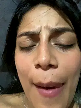 Snapshot of Emily_sharlot chatting on 14, 12, 2025 Emily sharlot online show from 14, 12, 2025