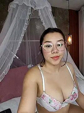 EmmaSulivan online show from 21, 2, 2025