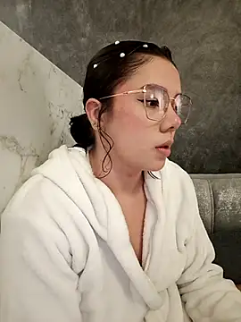 EmmaSulivan online show from 22, 2, 2025