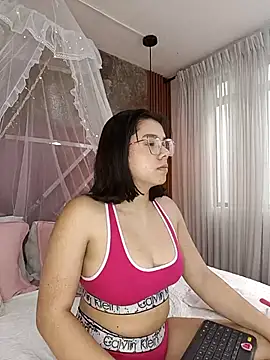 EmmaSulivan online show from 27, 2, 2025