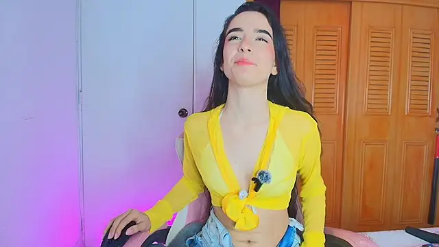 Snapshot of Peach_Rose_ chatting on 12, 10, 2025 Peach Rose online show from 12, 10, 2025