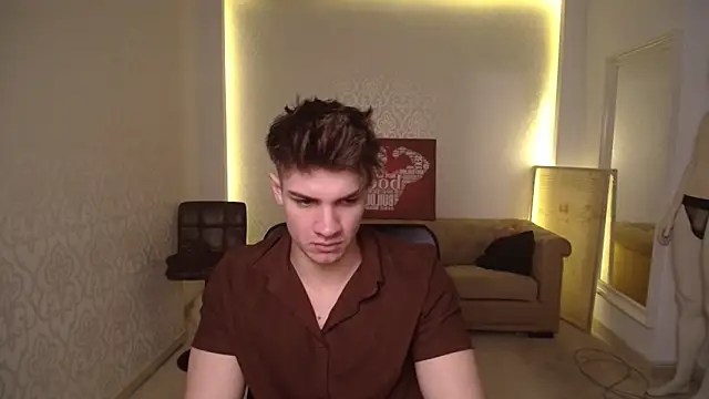 Snapshot of MaxKaiden chatting on 28, 2, 2025 MaxKaiden online show from 28, 2, 2025