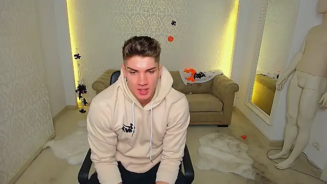 Snapshot of MaxKaiden chatting on 29, 10, 2025 MaxKaiden online show from 29, 10, 2025