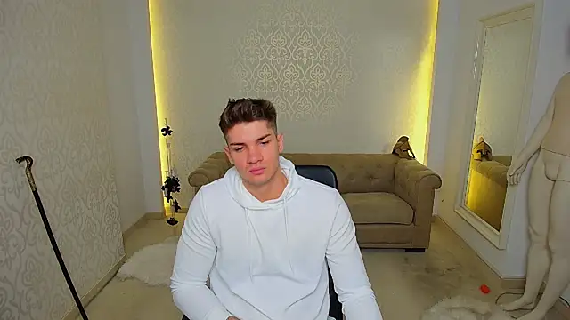 Snapshot of MaxKaiden chatting on 12, 11, 2025 MaxKaiden online show from 12, 11, 2025