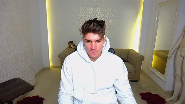 MaxKaiden online show from 16, 1, 2026