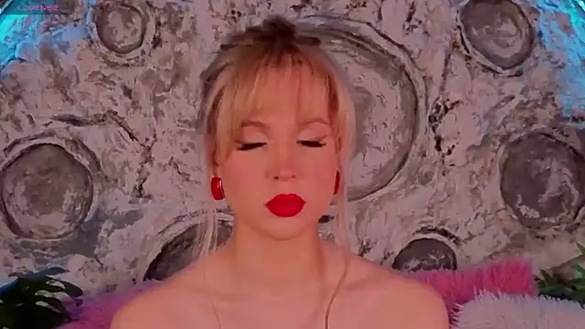 Snapshot of BECKI_VRES chatting on 13, 12, 2025 BECKI VRES online show from 13, 12, 2025