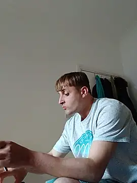 Snapshot of Eusuntnoulgigolo chatting on 5, 6, 2026 Eusuntnoulgigolo online show from 5, 6, 2026