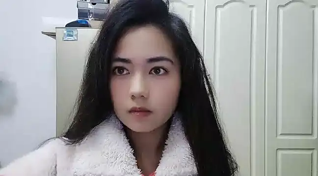 Snapshot of Lucy-xixi chatting on 22, 2, 2025 Lucy-xixi online show from 22, 2, 2025