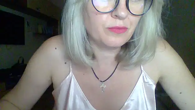 Snapshot of Mary888x chatting on 9, 9, 2025 Mary888x online show from 9, 9, 2025