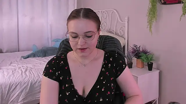 Snapshot of Rada_Woods chatting on 19, 3, 2025 Rada Woods online show from 19, 3, 2025