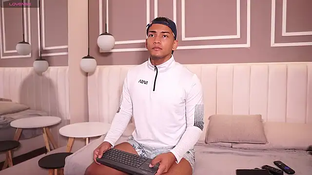 Snapshot of Rafa2004Cruz chatting on 16, 2, 2026 Rafa2004Cruz online show from 16, 2, 2026