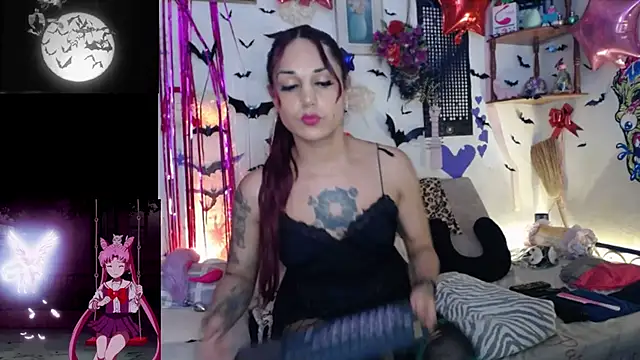 Snapshot of purplekattlyn chatting on 13, 2, 2026 purplekattlyn online show from 13, 2, 2026