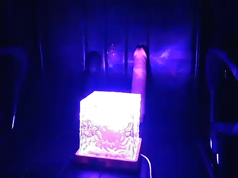 Snapshot of PreetyKitten chatting on 14, 12, 2025 PreetyKitten online show from 14, 12, 2025