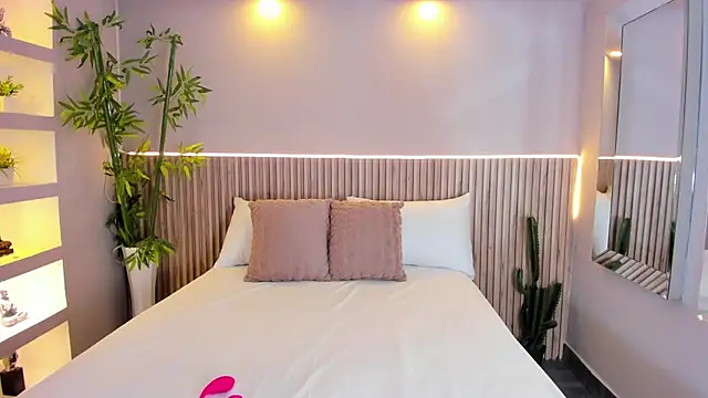 GeorginaReyes online show from 6, 10, 2025