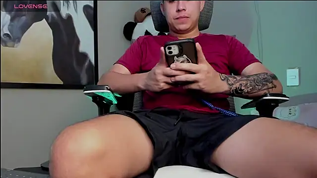 mattiwsmorris  online show from 8, 9, 2025