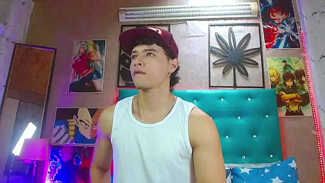 Snapshot of LiamAndrewzz chatting on 3, 11, 2025 LiamAndrewzz online show from 3, 11, 2025