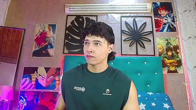 Snapshot of LiamAndrewzz chatting on 3, 12, 2025 LiamAndrewzz online show from 3, 12, 2025