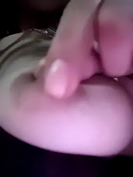 Snapshot of ElaRuil69 chatting on 30, 11, 2025 ElaRuil69 online show from 30, 11, 2025