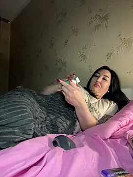 Naughtbaby 2025 online show from 6, 2, 2026