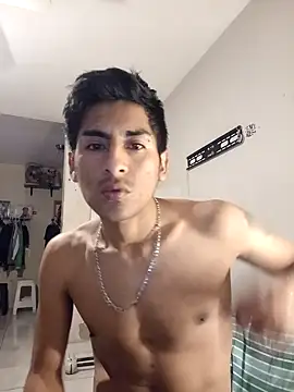 Snapshot of LeonRoots chatting on 9, 9, 2025 LeonRoots online show from 9, 9, 2025