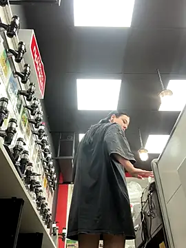 AlishaPrettyBlade online show from 9, 11, 2025