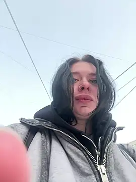 AlishaPrettyBlade online show from 9, 2, 2026