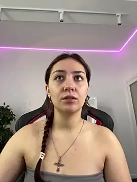 Snapshot of AshleySkott_ chatting on 15, 9, 2025 AshleySkott online show from 15, 9, 2025