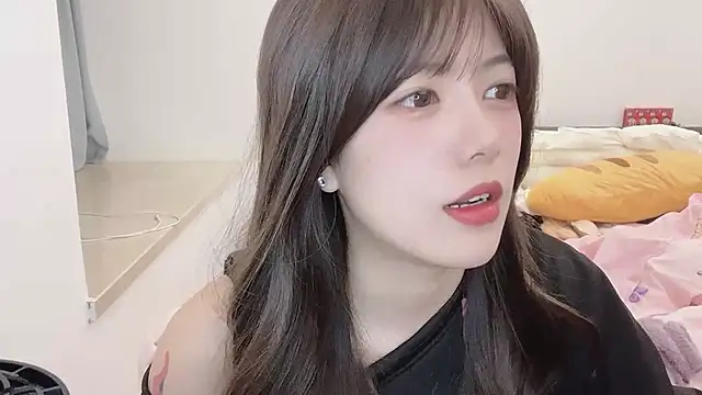 Snapshot of JayM584520 chatting on 6, 3, 2025 JayM584520 online show from 6, 3, 2025