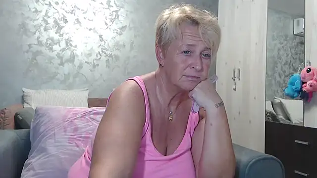 RosesandLillies online show from 17, 9, 2025