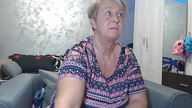 RosesandLillies online show from 14, 1, 2026