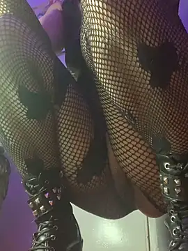 NatashaRex online show from 17, 9, 2025