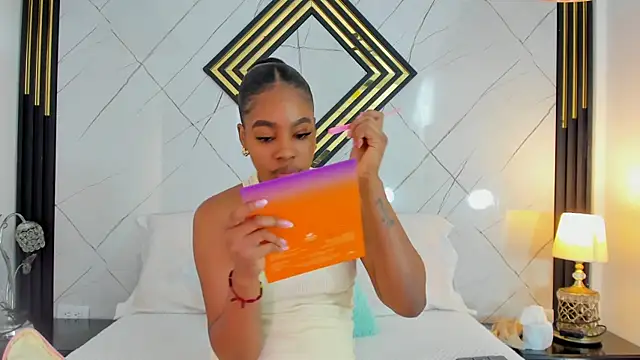 EmilyDiaaz online show from 9, 10, 2025