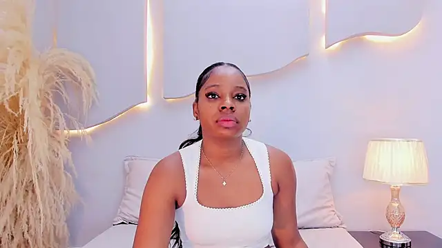 Snapshot of EmilyDiaaz chatting on 6, 5, 2026 EmilyDiaaz online show from 6, 5, 2026