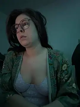 Snapshot of Rosiee69_ chatting on 9, 3, 2025 Rosiee69 online show from 9, 3, 2025