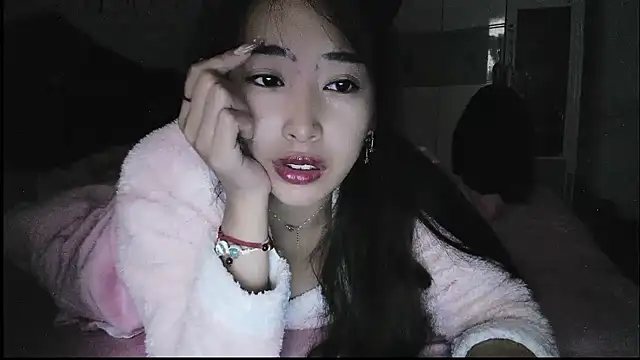 hebe-02 online show from 3, 11, 2025