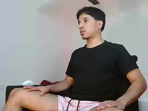 Snapshot of AngelHil chatting on 27, 10, 2025 AngelHil online show from 27, 10, 2025