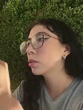 Alice surprise online show from 23, 3, 2025